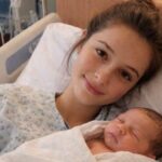 Eu segurava minha filha recém-nascida nos braços quando meu marido exigiu que eu a entregasse a estranhos — mas, depois do que eu disse, a mãe dele ficou pálida.
